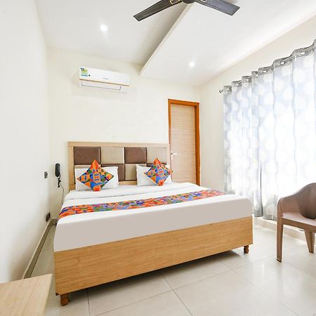 Fabescape Panchkula Motels Exterior photo